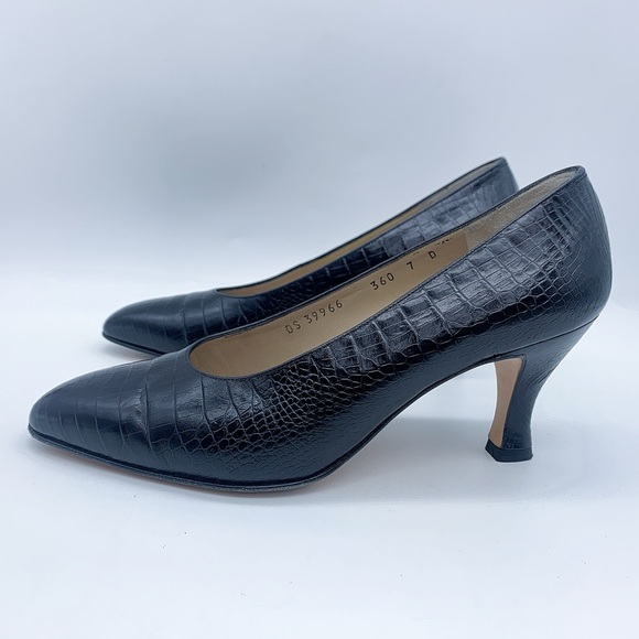 Salvatore Ferragamo Clarissa Croc-Embossed Heel Pump in Black - Picture 5 of 13